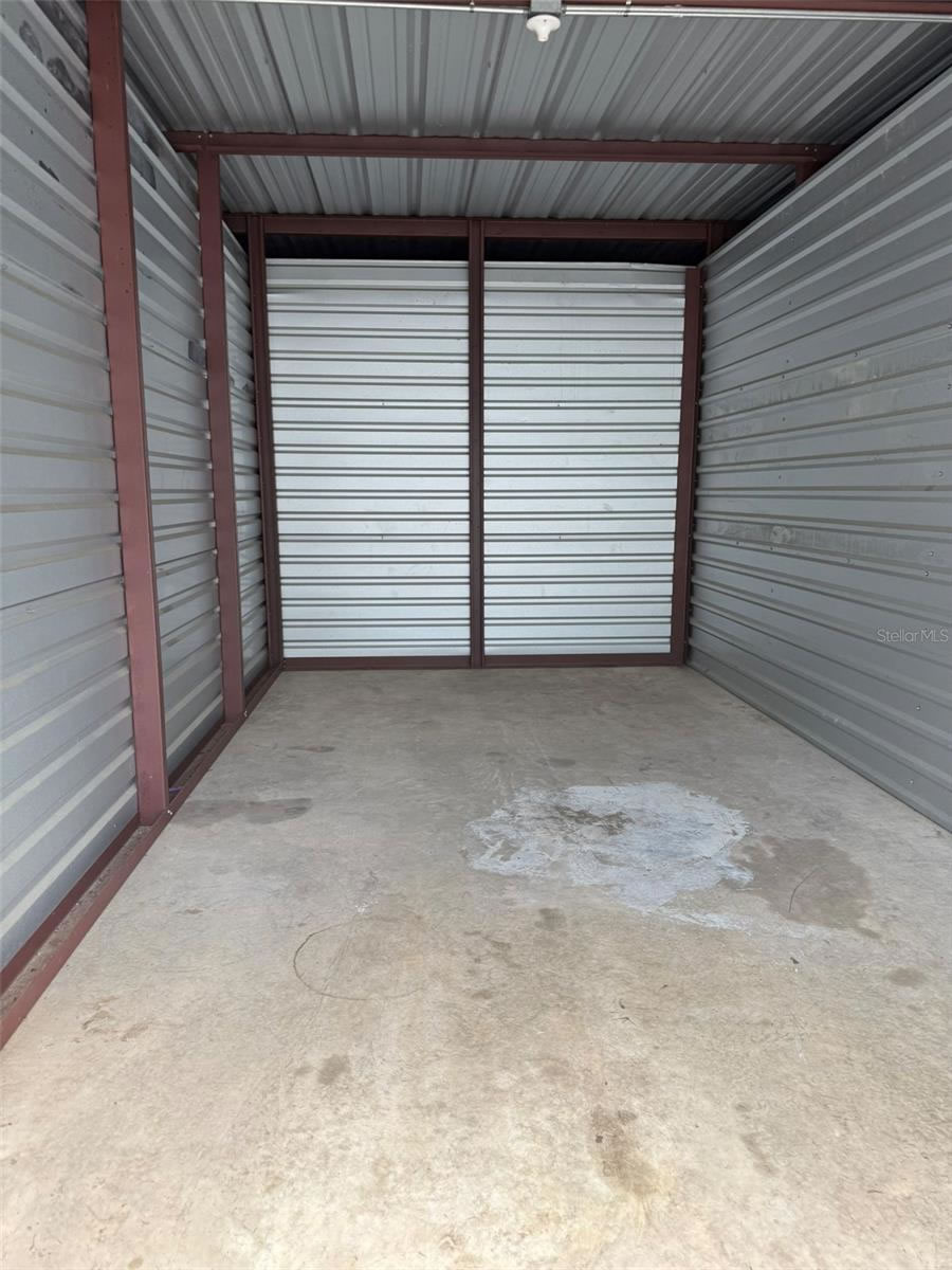 16,600 Sq Ft Storage Facility with 2 storefronts and a warehouse For Sale in Crystal River, FL $1,290,000