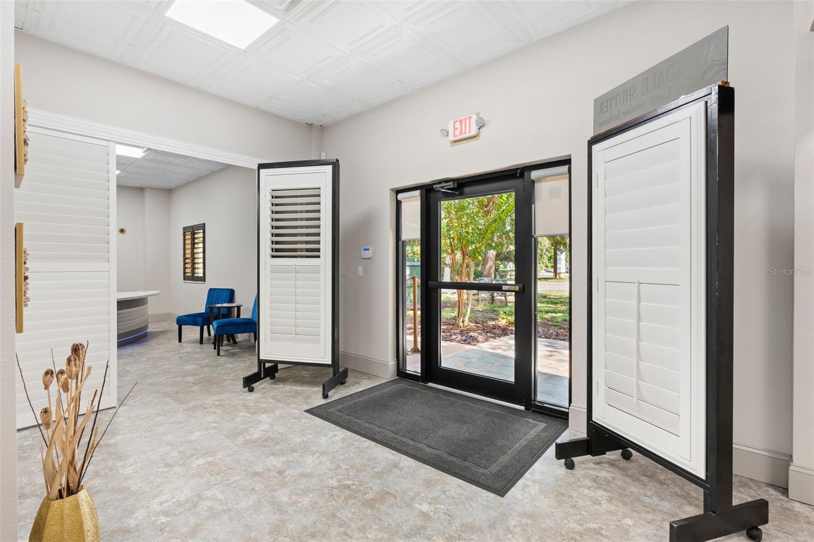 Port Orange Industrial Storage Park - 15 Warehouses For Sale - 31,000 Sq Ft  $6,000,000